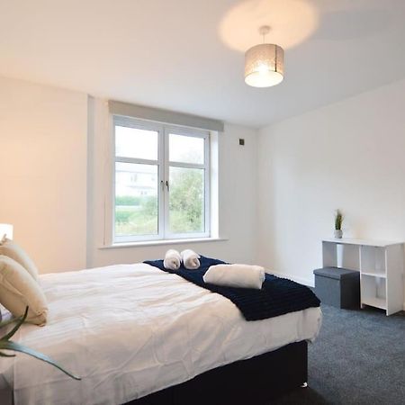 Contemporary 3 Bedroom Flat Керкколди Экстерьер фото